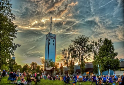 Find your next home in Frankfort, IL. A growing community with lots to offer.