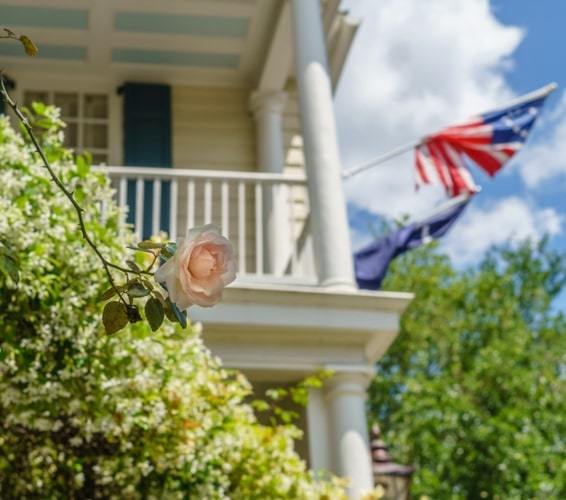 Discover charming Tinley Park with the downtown offering a small town feel.